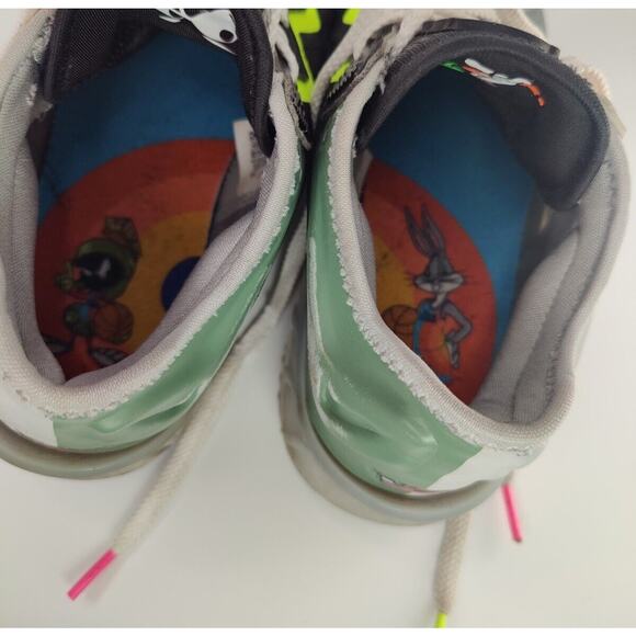 Nike Space Jam Looney Tunes Sz  7y/ 8 Women's - Picture 9 of 10